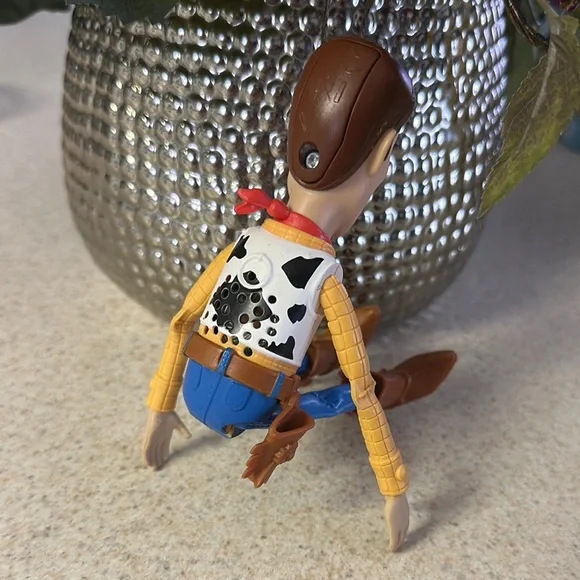 2015 Woody Cowboy Action Figure - Brown, Blue, Yellow - Picture 3 of 5